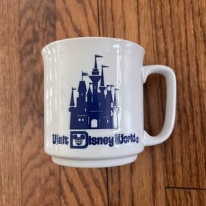 Vtg. Walt Disney World Collectible Mug, Ceramic, Cinderella’s Castle